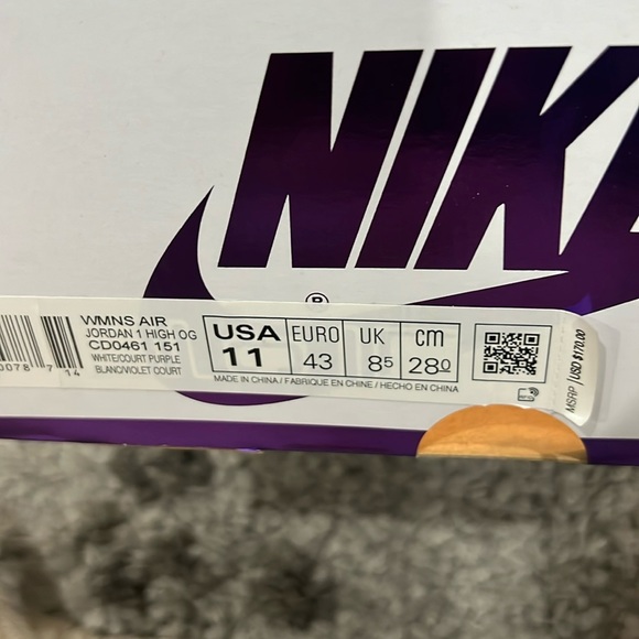 NIB - Air Jordan 1 High OG - Size 11 - Picture 11 of 12